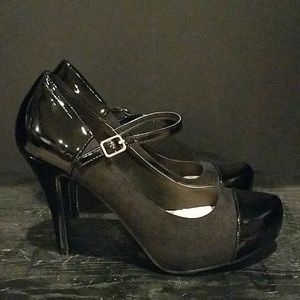 Black Mary Jane platform pumps